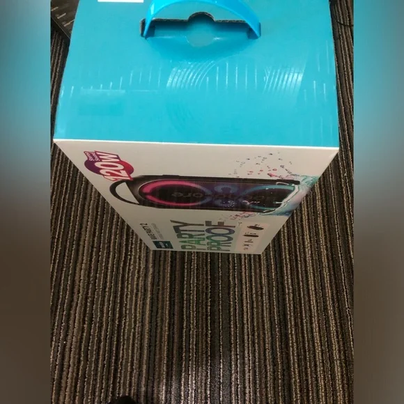 New - Picture 2 of 6